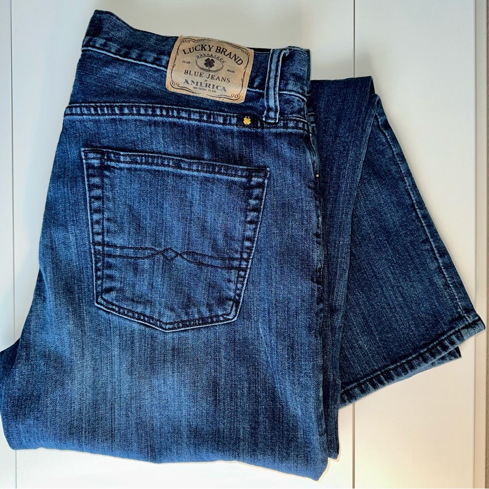 Lucky Brand 221 Original Straight 34W x 32L
